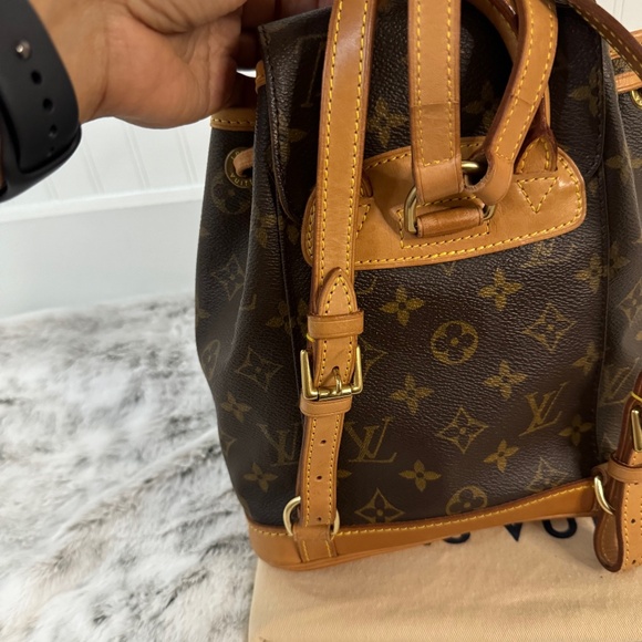 Louis Vuitton Montsouris Monogram PM Mini Backpack – P0002 - Picture 9 of 17